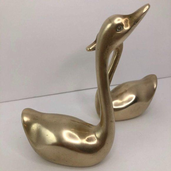 2 Vintage Boho Brass Swan Figures Paperweights - Picture 3 of 7
